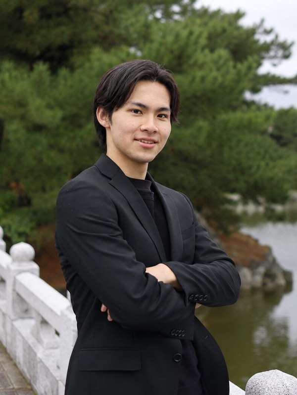 取締役 岩橋綾士