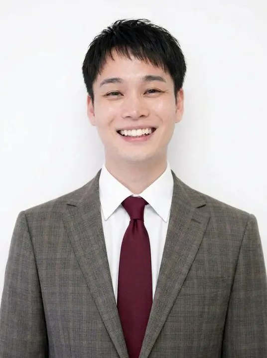 代表取締役 尾﨑弘師